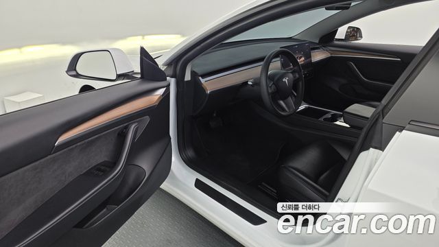 Tesla Model 3 2022 — photo 10