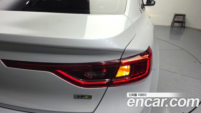 Renault Korea SM6 2017 — photo 9