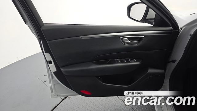 Renault Korea SM6 2017 — photo 14