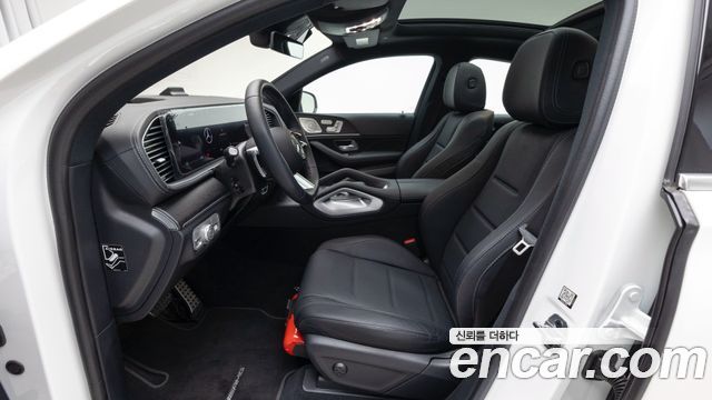 Mercedes-Benz GLE-Class 2025 — photo 14