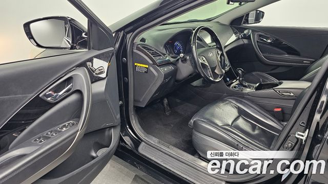Hyundai Grandeur 2015 — photo 10
