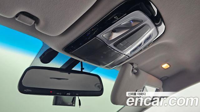 Hyundai Grandeur 2015 — photo 18