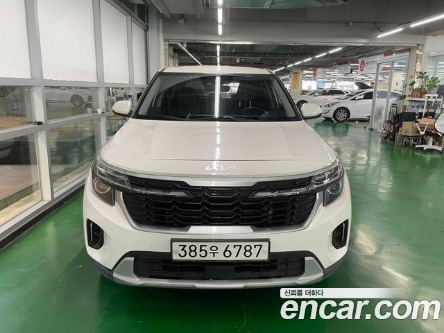 Kia Seltos 2023 — photo 2