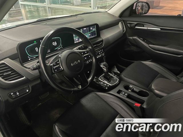 Kia Seltos 2023 — photo 3