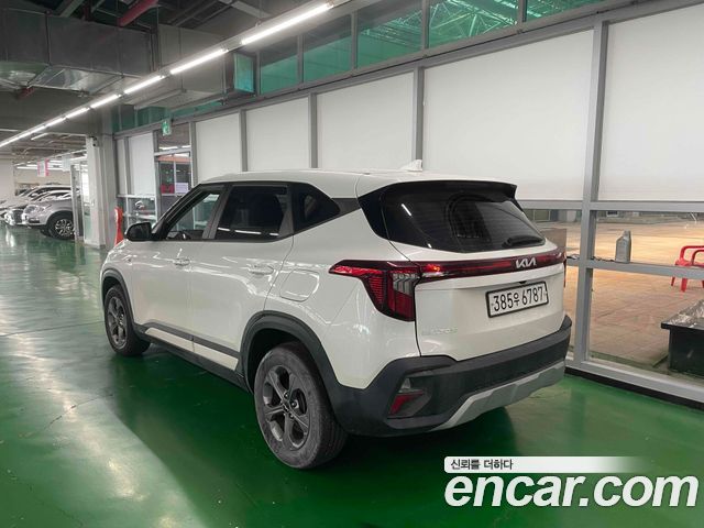Kia Seltos 2023 — photo 5