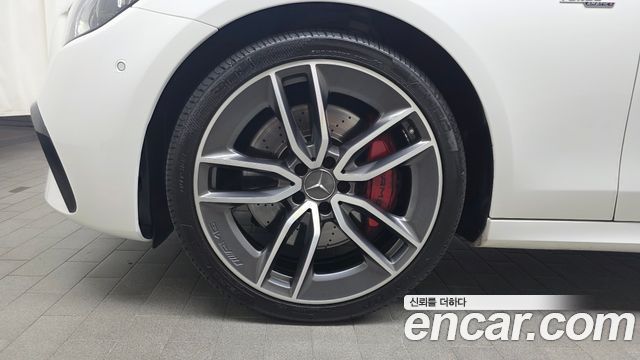 Mercedes-Benz E-Class 2021 — photo 5