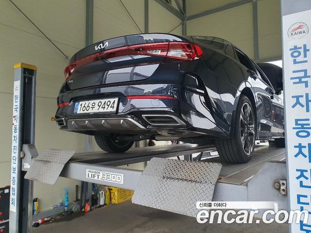Kia K5 2022 — photo 2