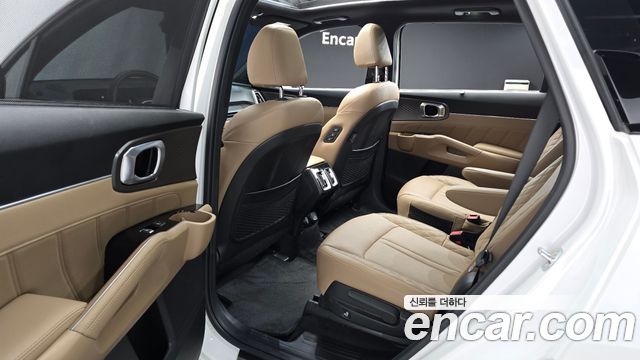 Kia Sorento 2025 — photo 11