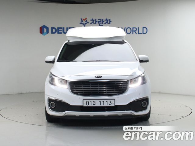 Kia Canival 2018 — photo 2