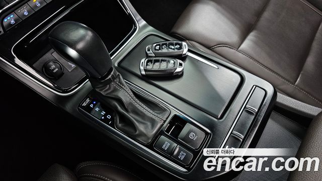 Hyundai Grandeur 2018 — photo 12