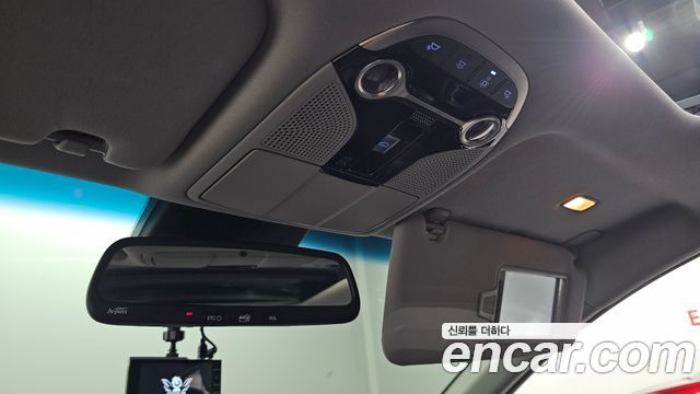 Hyundai Grandeur 2018 — photo 26