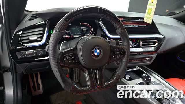 BMW Z4 2019 — photo 11