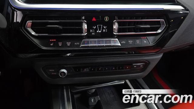 BMW Z4 2019 — photo 16
