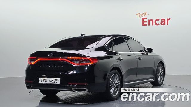 Hyundai Grandeur 2018 — photo 2