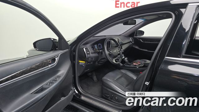Hyundai Grandeur 2018 — photo 10