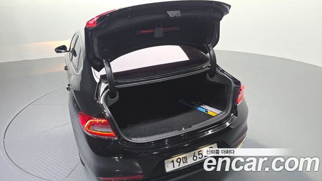 Hyundai Grandeur 2018 — photo 20