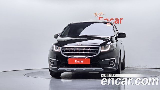 Kia Canival 2015 — photo 3