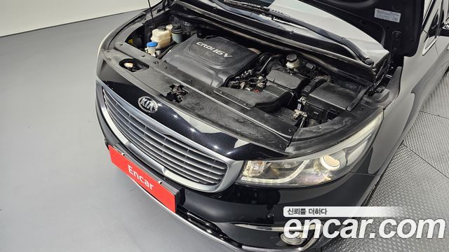 Kia Canival 2015 — photo 6