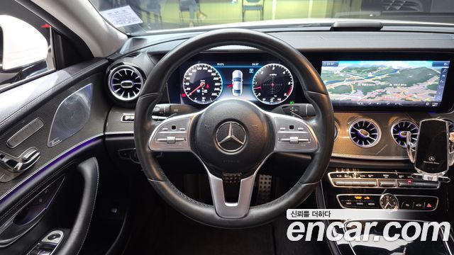 Mercedes-Benz CLS-Class 2019 — photo 19