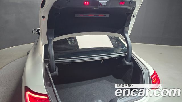 Mercedes-Benz CLS-Class 2019 — photo 32