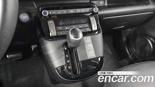 Hyundai Casper 2023 — photo 9