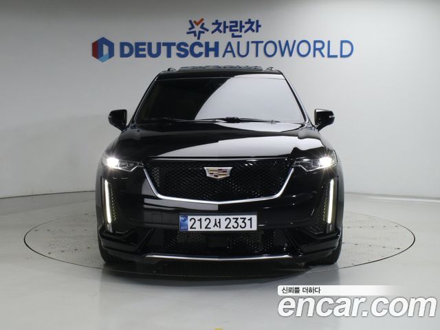 Cadillac XT6 2023 — photo 3