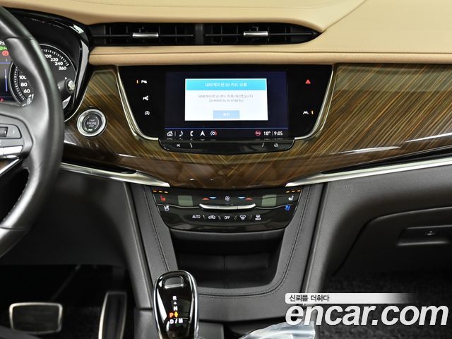 Cadillac XT6 2023 — photo 14