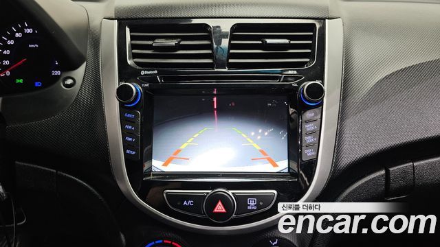Hyundai Accent 2017 — photo 15