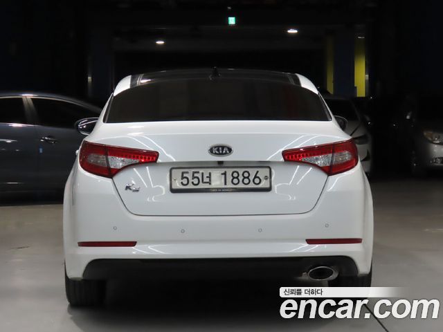 Kia K5 2011 — photo 4