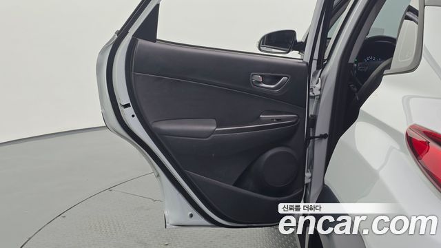 Hyundai Kona 2020 — photo 15