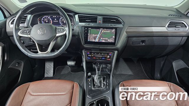 Volkswagen Tiguan 2022 — photo 10