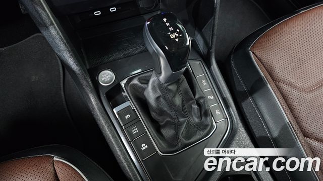Volkswagen Tiguan 2022 — photo 12