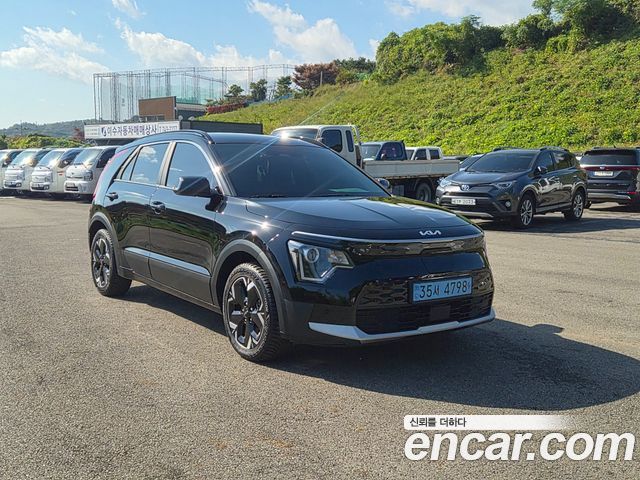 Kia Niro 2024 — photo 2