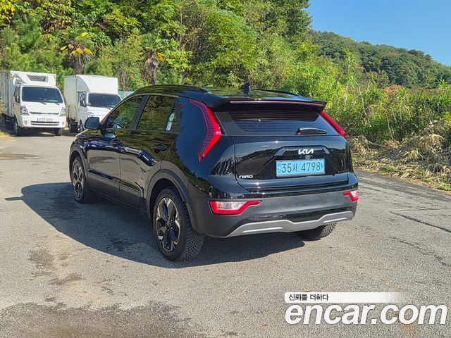 Kia Niro 2024 — photo 4