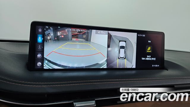 Genesis GV70 2021 — photo 22