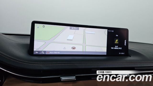 Genesis GV70 2021 — photo 23