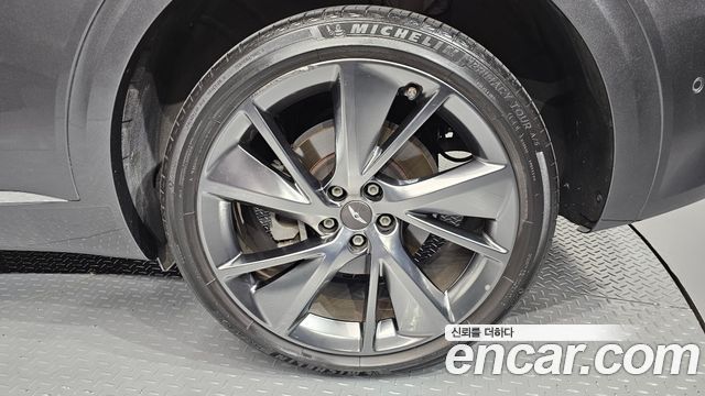 Genesis GV70 2021 — photo 7