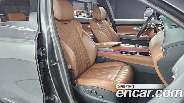 Genesis GV70 2021 — photo 16