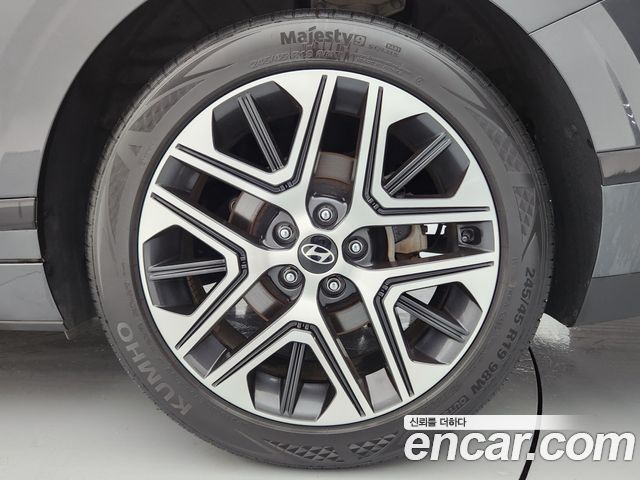 Hyundai Grandeur 2023 — photo 18