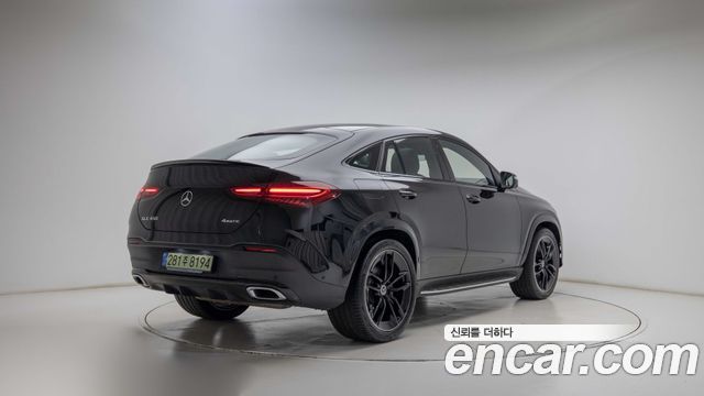Mercedes-Benz GLE-Class 2026 — photo 2