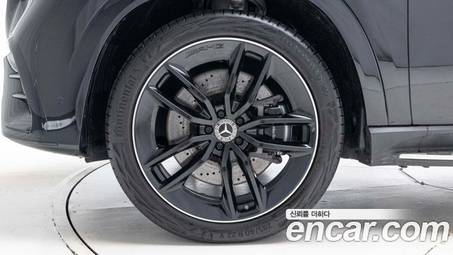 Mercedes-Benz GLE-Class 2026 — photo 5