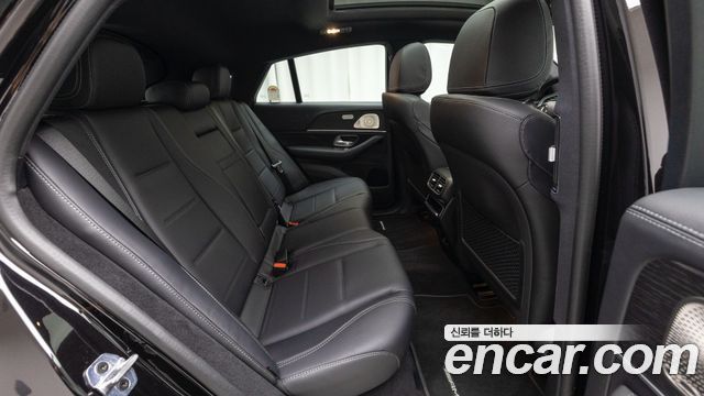 Mercedes-Benz GLE-Class 2026 — photo 10