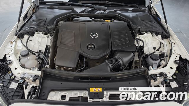 Mercedes-Benz C-Class 2024 — photo 6