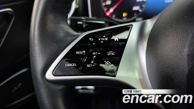 Mercedes-Benz C-Class 2024 — photo 21