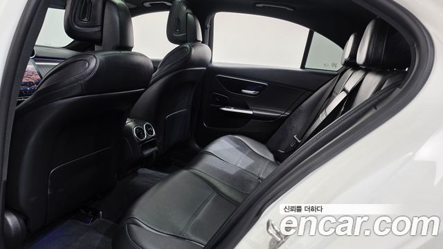 Mercedes-Benz C-Class 2024 — photo 26