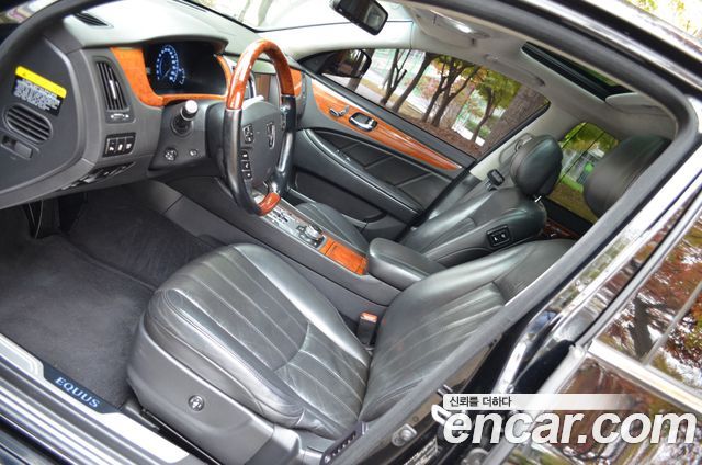 Hyundai Equus 2010 — photo 10