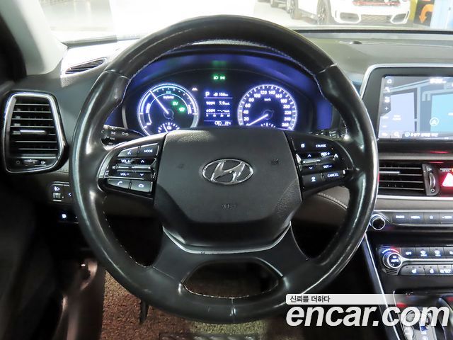 Hyundai Grandeur 2018 — photo 9