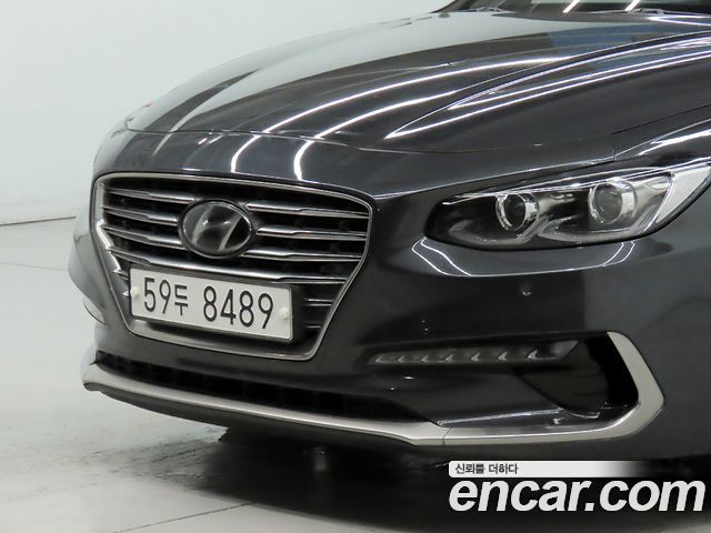 Hyundai Grandeur 2018 — photo 16