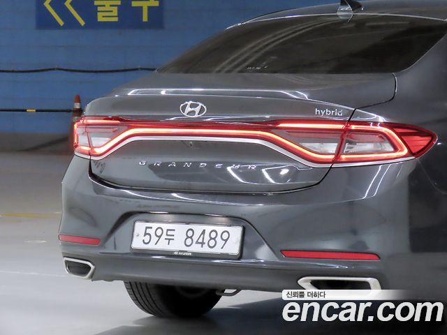 Hyundai Grandeur 2018 — photo 17
