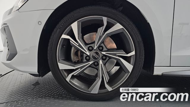 Audi A3 2023 — photo 5